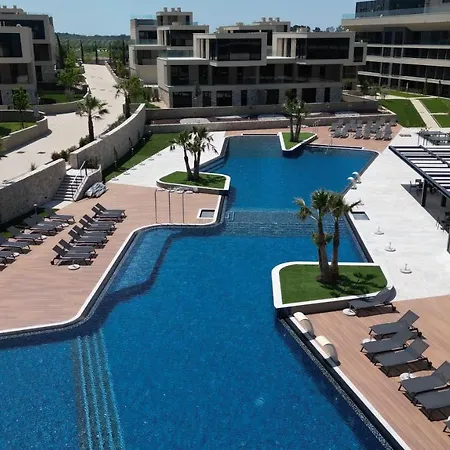 Petram & Residences Апарт-отель Савудрия