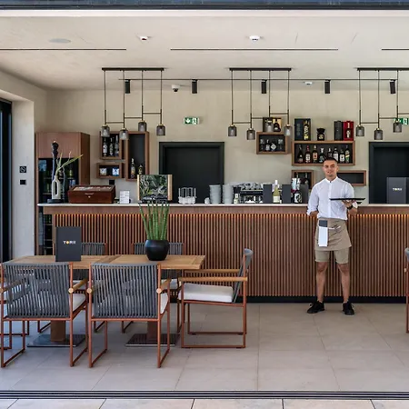 Apart-hotel Petram & Residences 4*