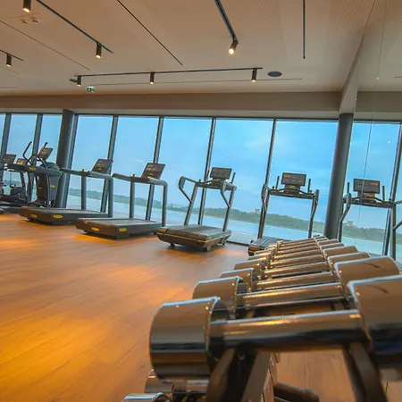 Petram & Residences 4*