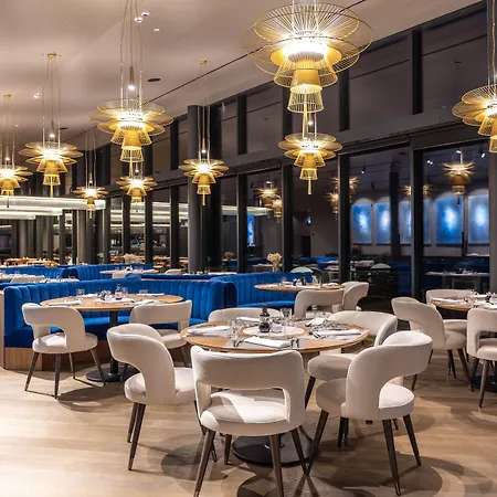 アパートホテル Petram & Residences