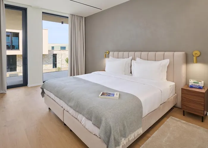 Aparthotel Petram & Residences 4*