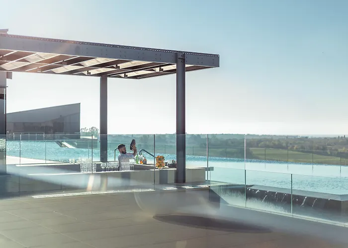 Aparthotel Petram & Residences