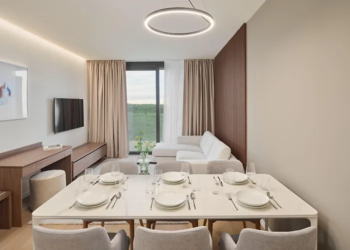 Aparthotel Petram & Residences 4*