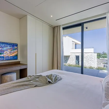 Petram & Residences Appart hôtel