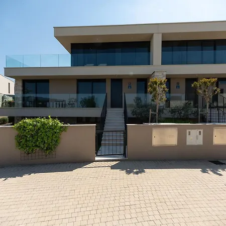 Petram & Residences 4*