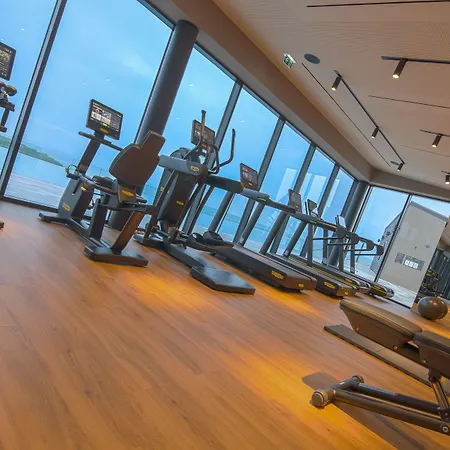 Aparthotel Petram & Residences 4*