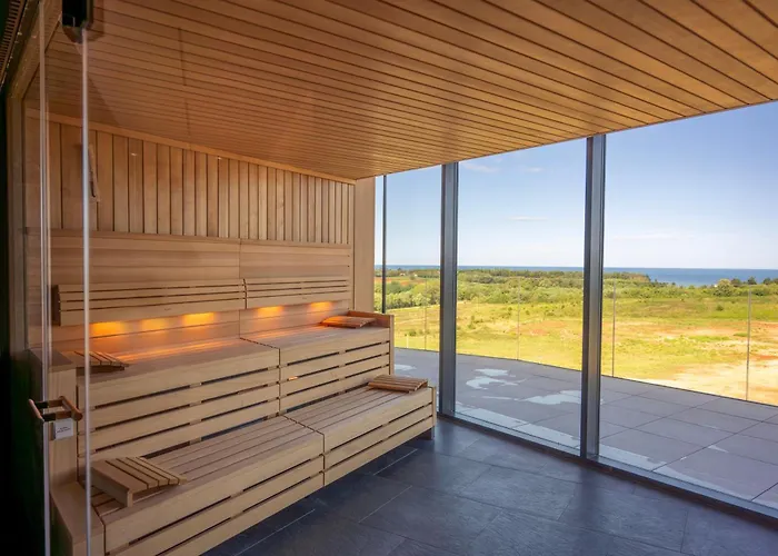 Petram & Residences 4*